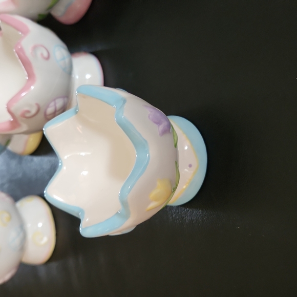 EUC Vintage GKA 2 sets of Easter egg ceramic cups for eggs - Picture 3 of 9